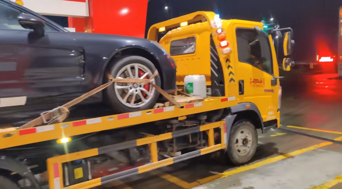 内蒙古行车途中遇到突发状况该如何呼叫道路救援？